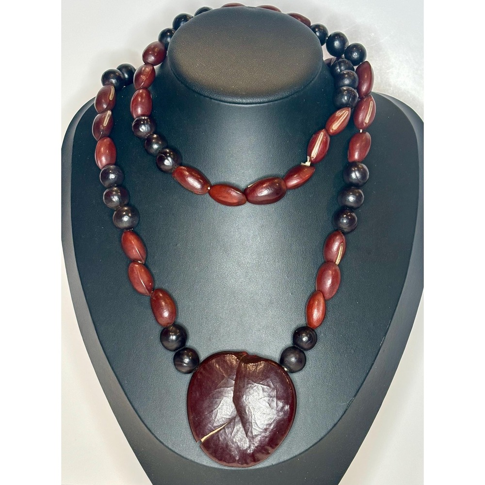 Vintage Sea Heart Seed Pendant Necklace Natural Seed‎ Bead Boho Tropical 36"